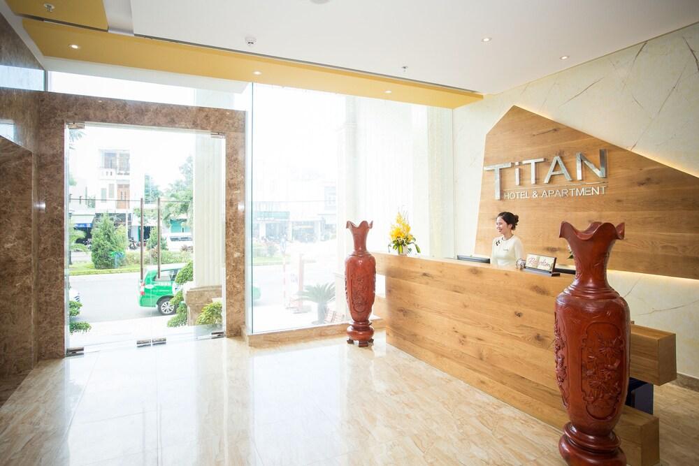 Titan Hotel Da Nang Exterior foto