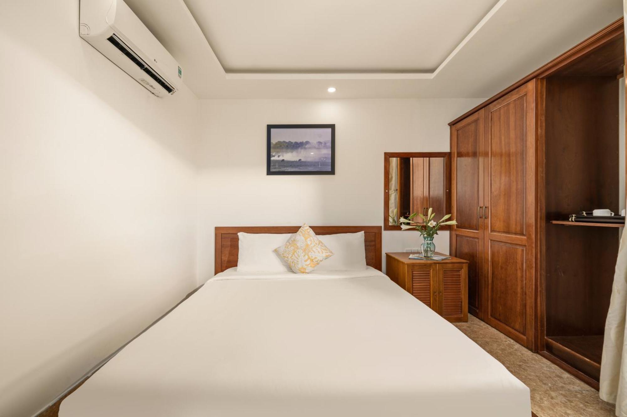 Titan Hotel Da Nang Exterior foto